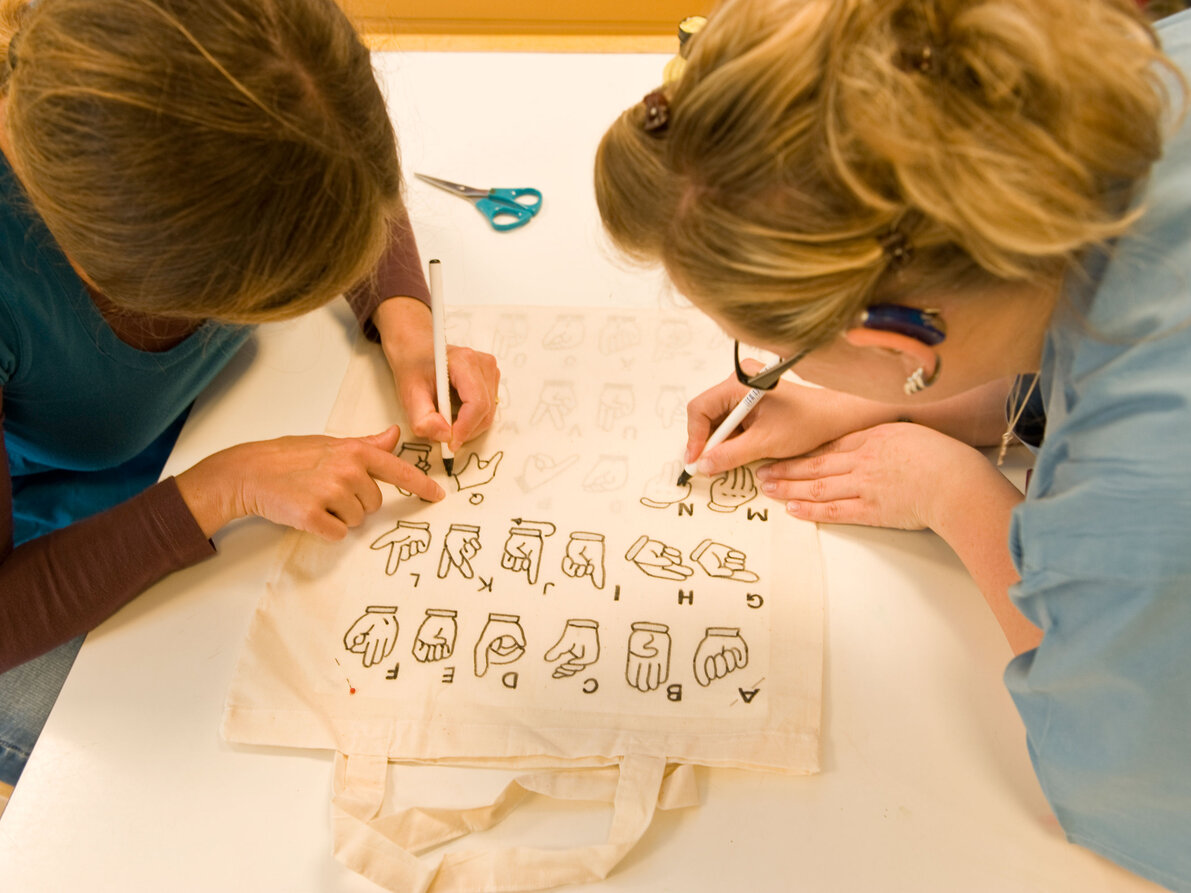 Ergotherapie mit hörgeschädigten Menschen