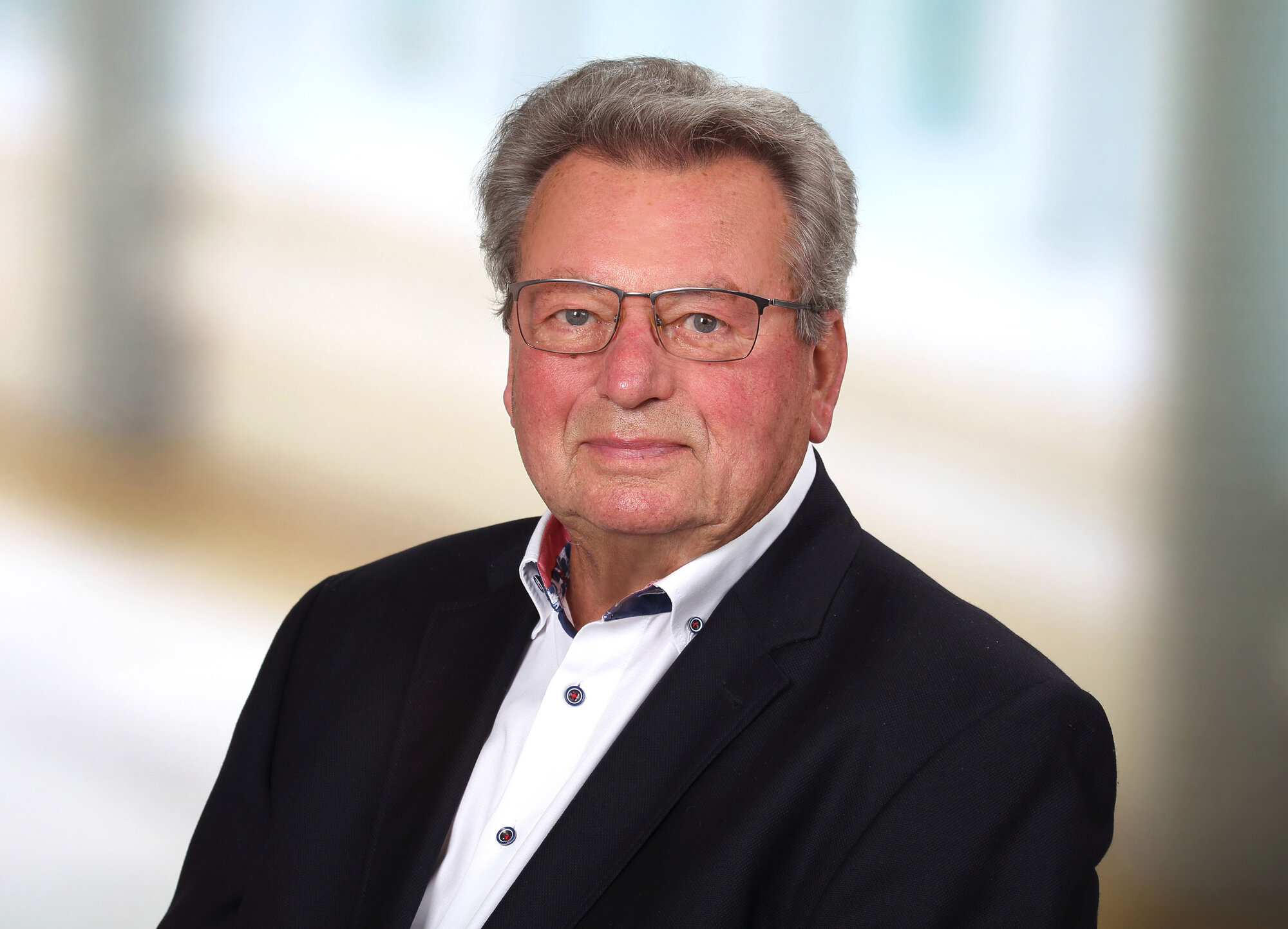 Porträt Klaus Hähnlein